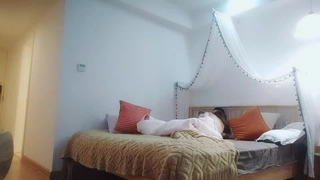 鲍鱼美脚细皮嫩肉的小姐姐